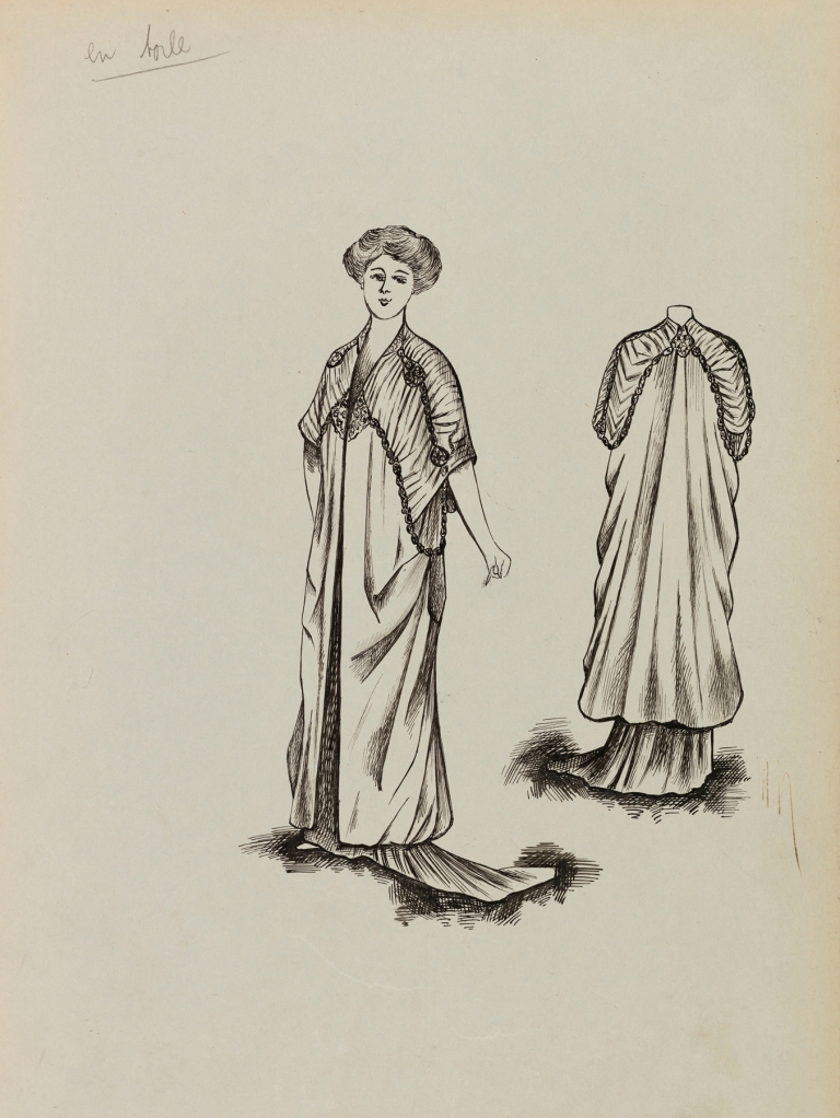 Figure de femme de trois-quart portant un manteau sur robe longue by Anonymous